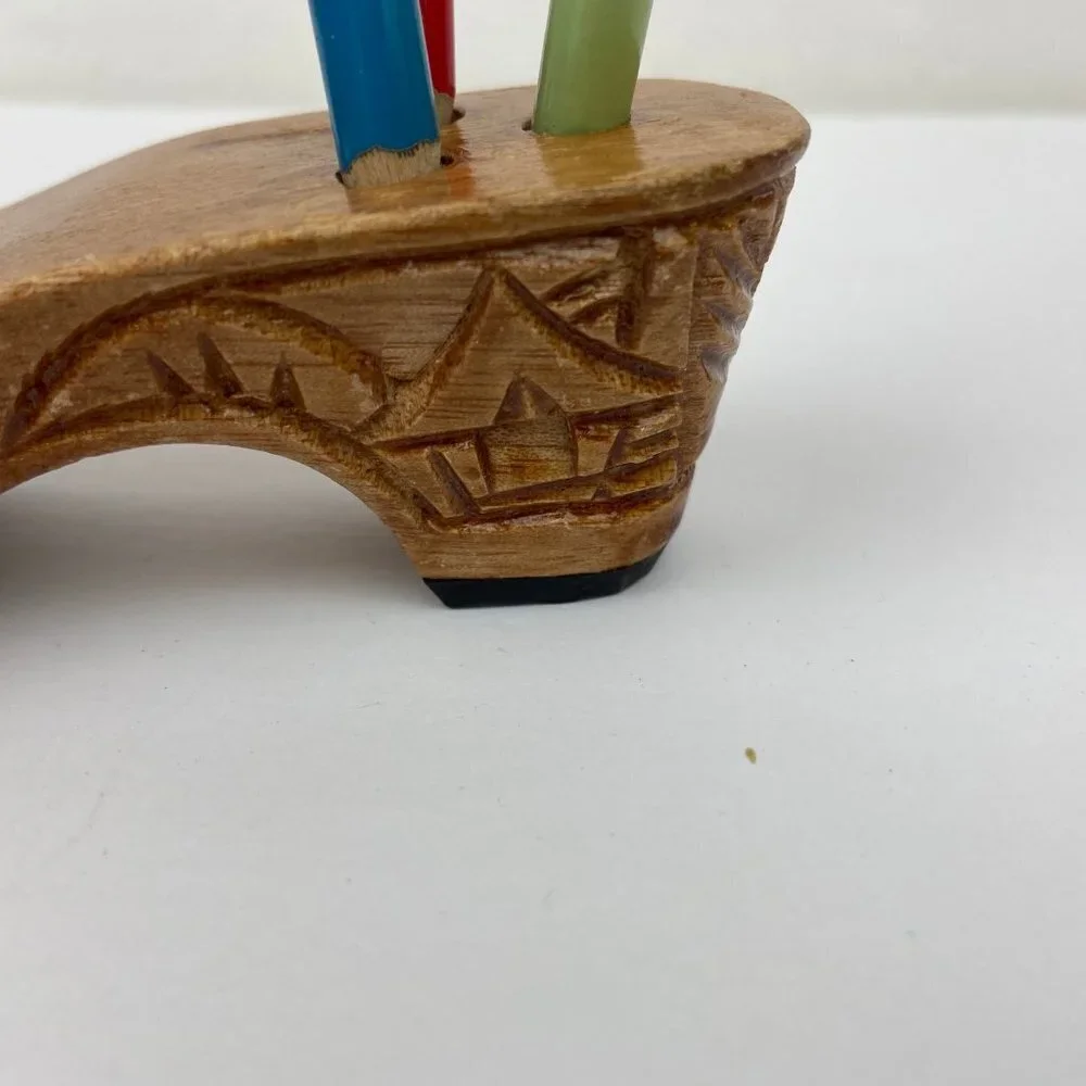 NEW Vintage  Pen Pensil Holder Stand Wooden